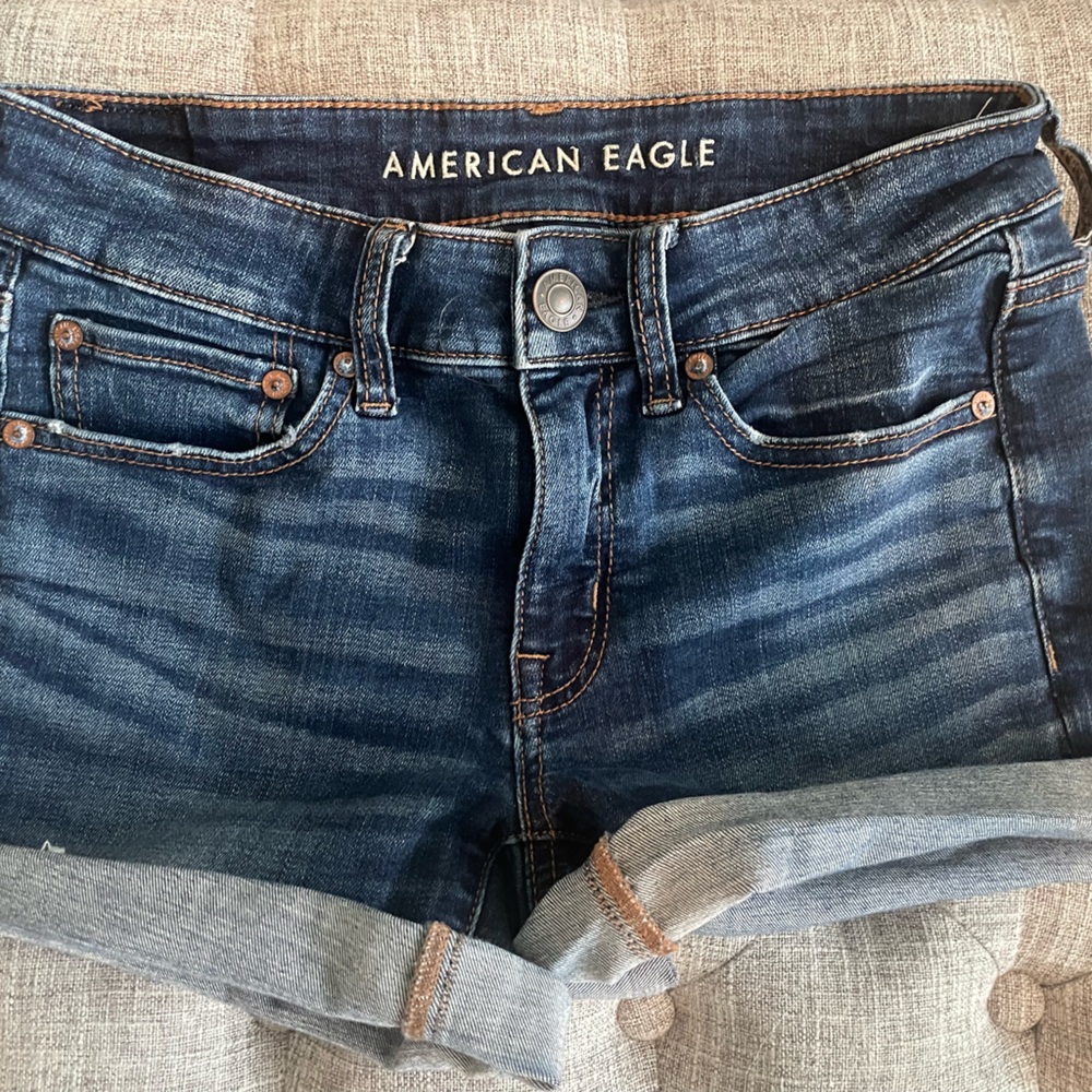 American Eagle blue jean shorts, size 4 (stretchy)
